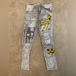 Grind house sskinny jeans with patches